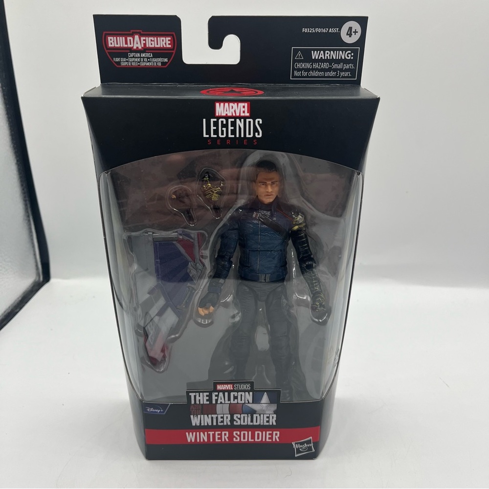 Marvel Legends Series - The Falcon & Winter Soldier: Winter Soldier Figure w/BAF